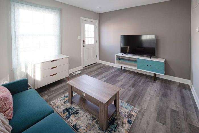 Adorable Stylish 1bed 1 bath