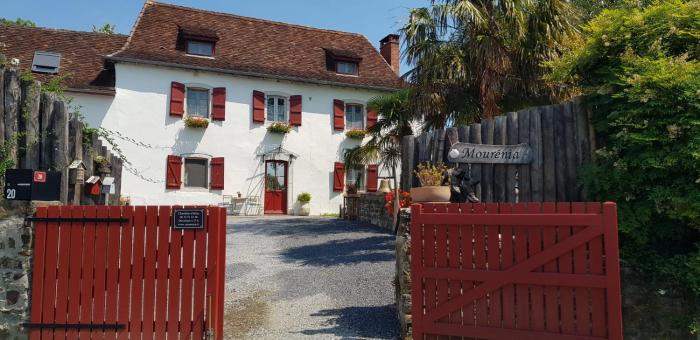 Maison dhôtes, gîte MOURENIA à Aroue GR65