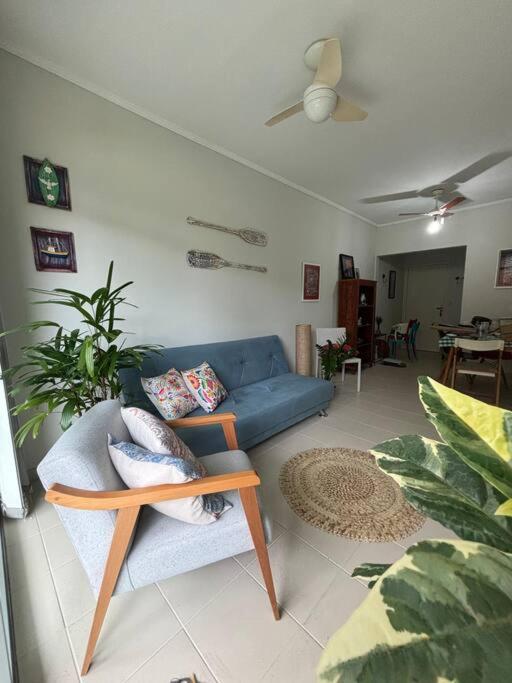 Apartamento lindo na Praia Lázaro