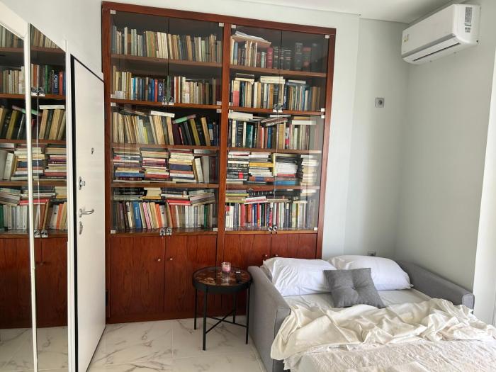 Cozy apartment in lycabettus hills