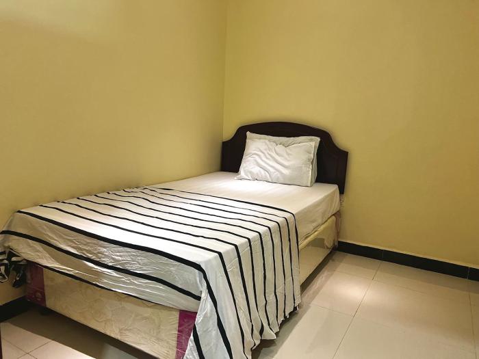 Spacious 2 Bedroom Ocean View Apartment