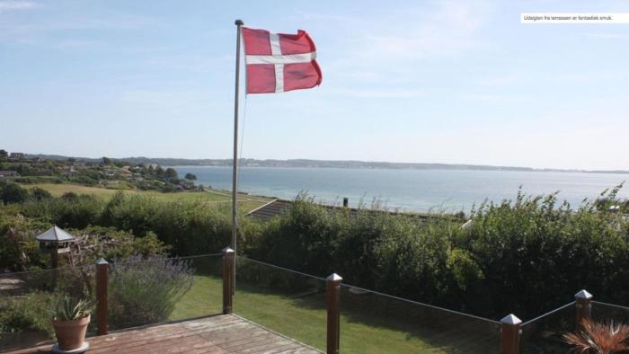 Nice Home In Ebeltoft With 3 Bedrooms And Wifi