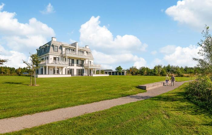 Awesome Apartment In Kamperland