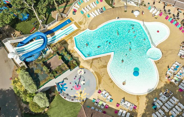 Beautiful Stacaravan