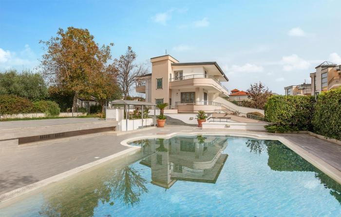 3 Bedroom Amazing Home In Caserta