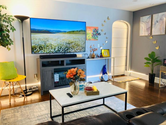 RI Full House - Gym, Entertain & More