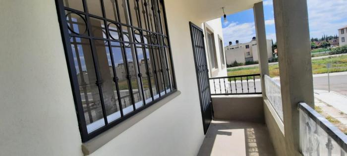 Departamento amueblado en fraccionamiento 2 recámaras