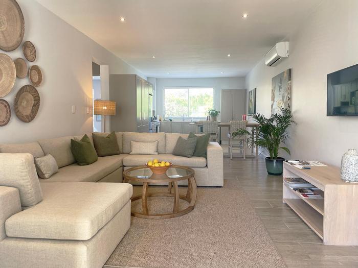 Franschhoek Mountain Views