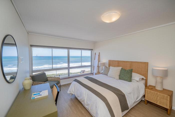 2 Bedroom Apartment - Blouberg Beachfront