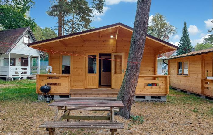 1 Bedroom Nice Home In Pobierowo