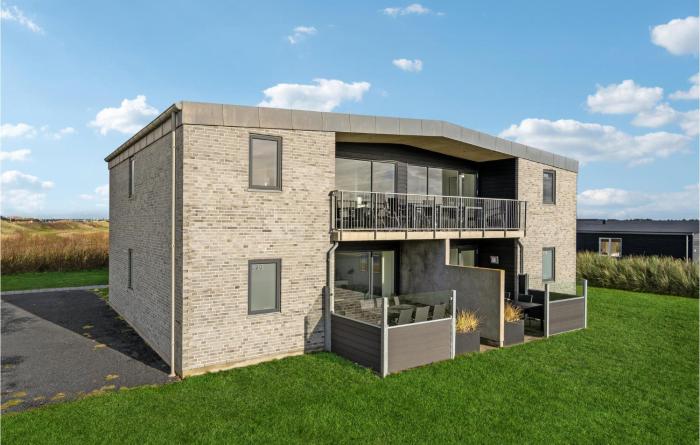 Stunning Apartment In Ringkøbing