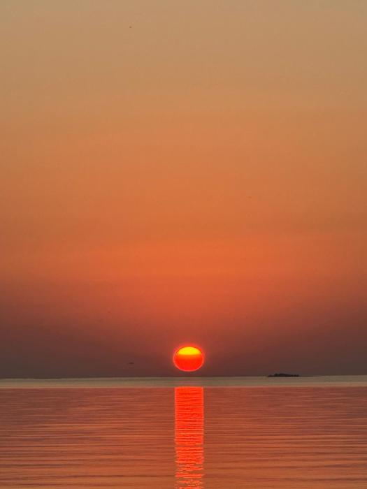 99 steg från Vänerns strand