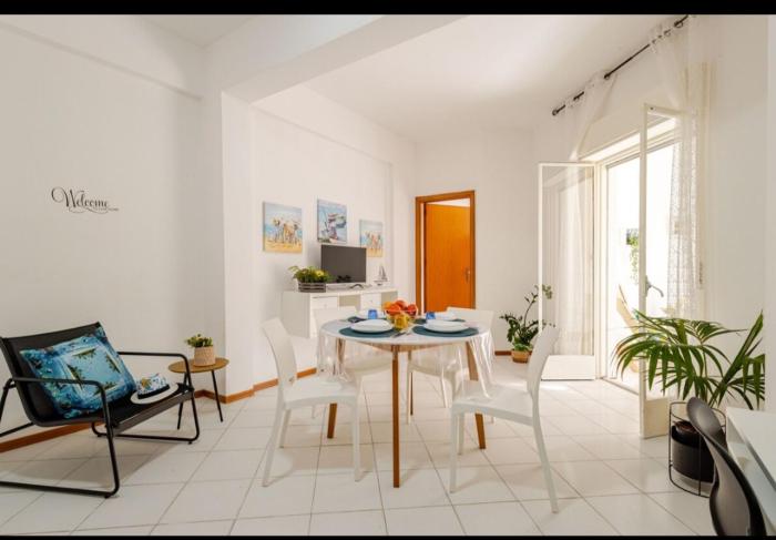 Perfetto per le tue vacanze in Sicilia sul Golfo di Castellammare ! Relax a pochi mt dal mare per Amici e Famiglie