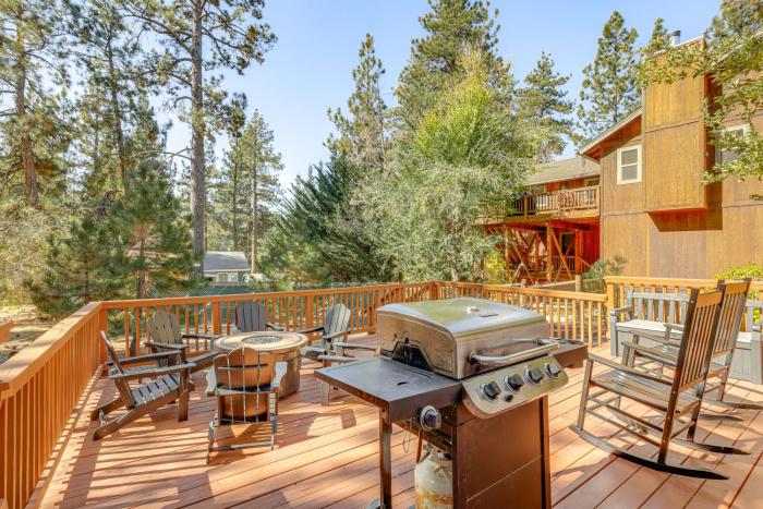 Ski, Hike and Fish Big Bear Lake Retreat