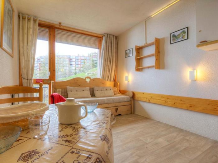 Studio cosy proche pistes, balcon, WIFI gratuit, parking à proximité - FR-1-346-473