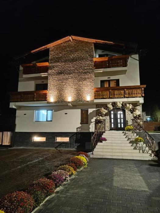 La Ancuța-n Bucovina