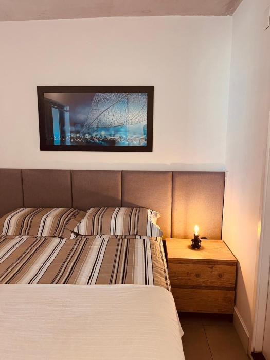 Studio Moderno no Centro - Check-in Digital e Wi-Fi Rápido