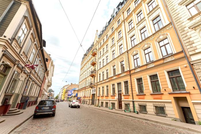 Dzirnavu Downtown Apartment In City Center