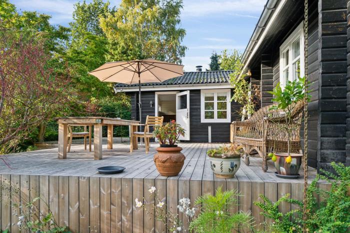 Lovely Summer House In North Zealand