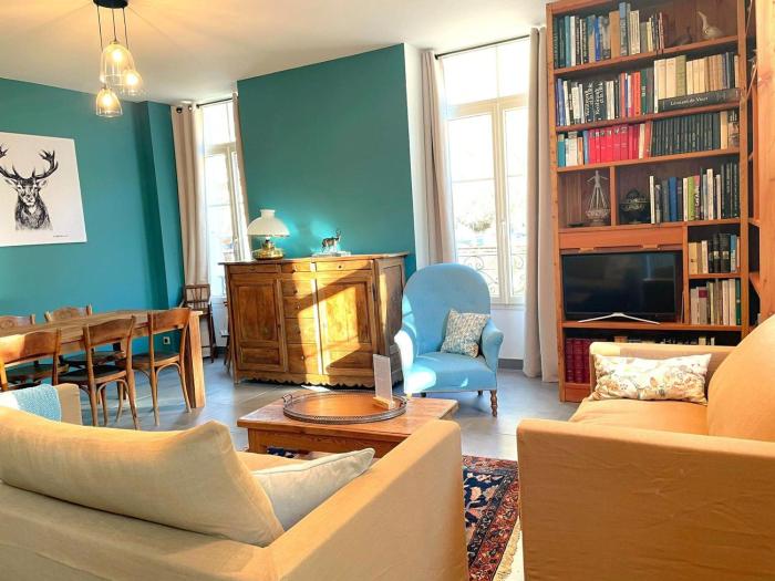Superbe 4* Appartement de 3 Chambres au Cœur de Chamonix avec Wifi - FR-1-343-186