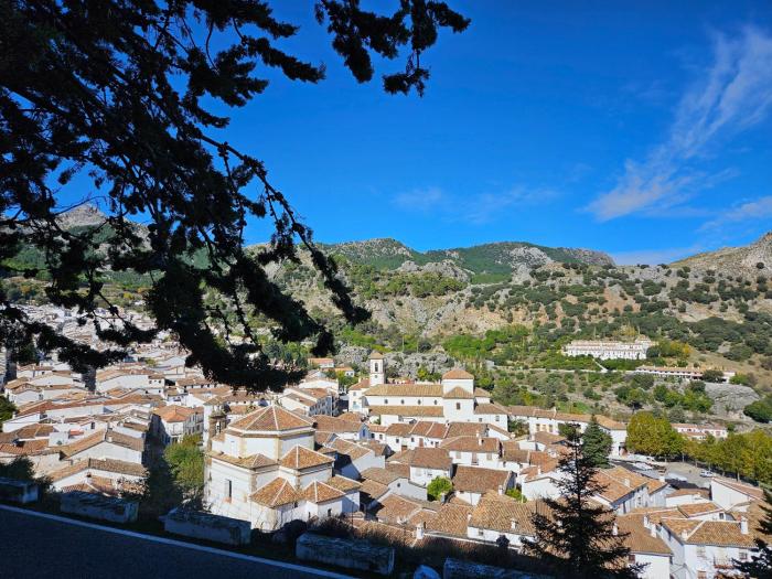 Apto rural Fuente El Chorrito de Grazalema