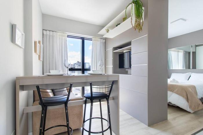 Studio no coração de Curitiba, ao lado do Shopping