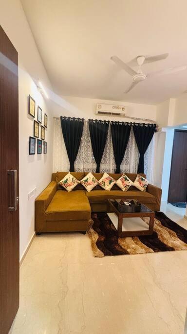 Sky View Apartment Near Nesco