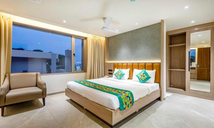 Treebo Premium Lalitha, RK Beach