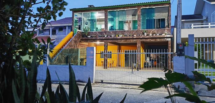 PONTA DO PAPAGAIO *CASA EM MEIO A DUAS PRAIAS*