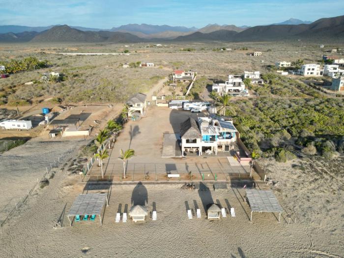 Cerritos Beach Palace