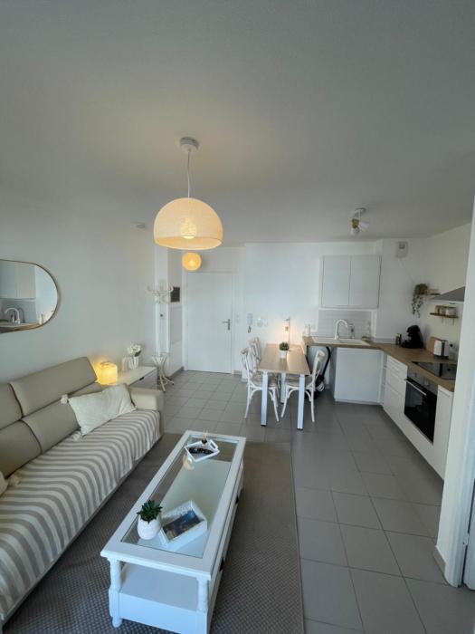 Appartement neuf, parking et terrasse Proche Vélodrome