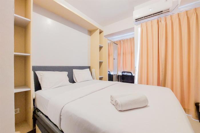 Cozy and Modern Studio at Serpong Garden Apartment By Travelio