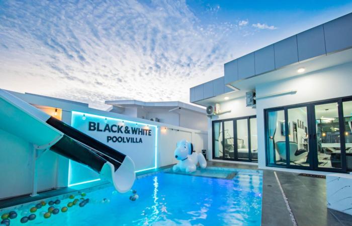 Pattaya Pool Villa byRichly