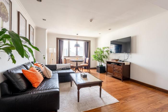 Artichoke Suite Sukhumvit, Nana BTS