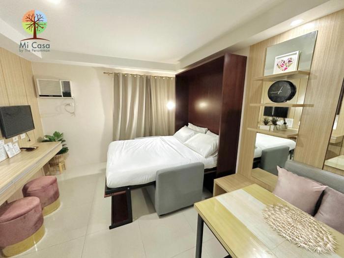 Mi Casa by The Persimmon