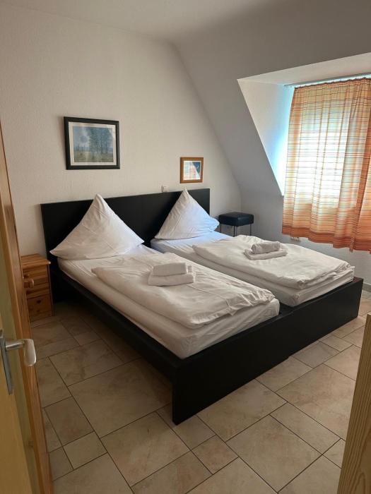 City center - 4 room apartment with kitchen and 2 bathrooms