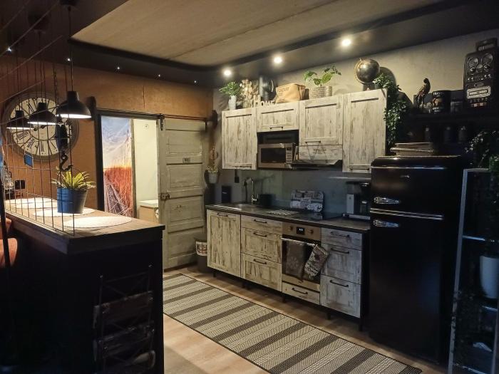 Loft by the lake asunto omakotitalon alakerrassa