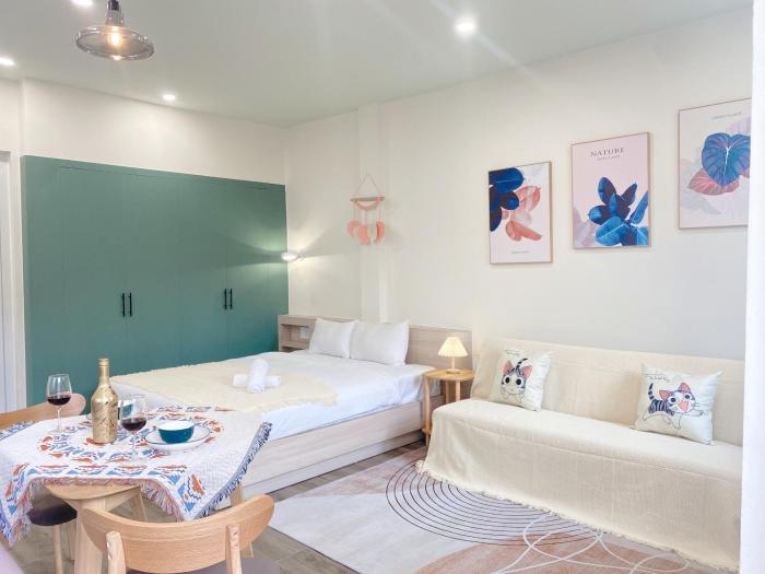 Jessicas home in center, District 1