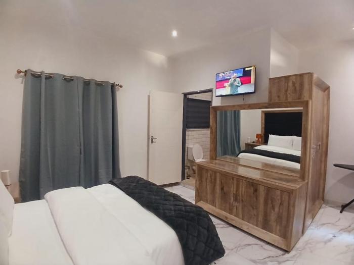 The Throne Goc Guesthouse