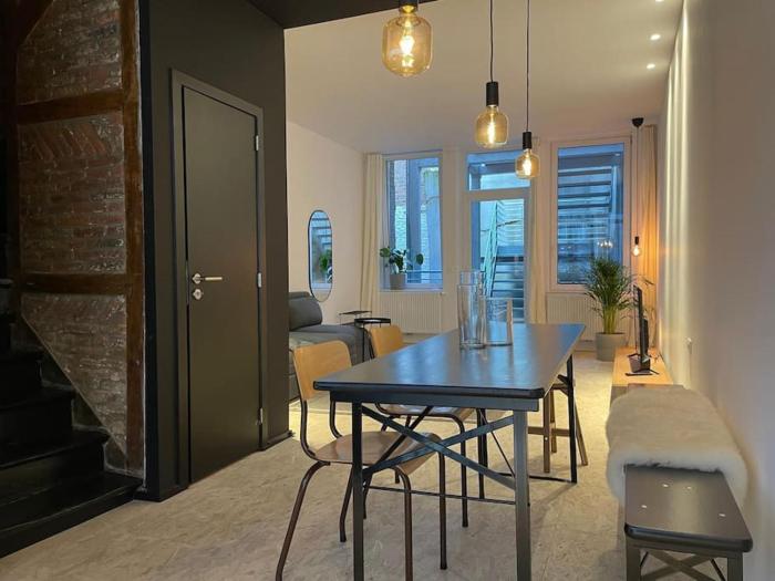 2 bedroom duplex in the historic heart of Liège