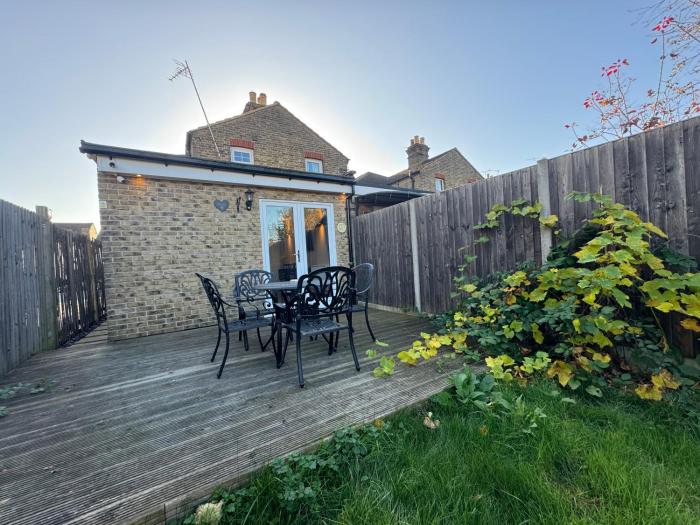 Studio-4 for professionals