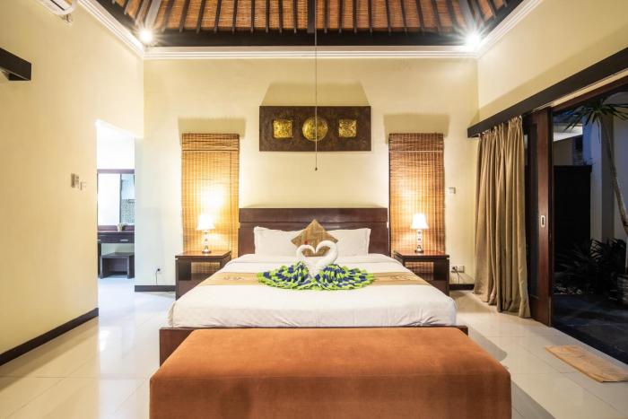 3-BR Private Pool Samudra Villa Umalas 10-min to Canggu Beach