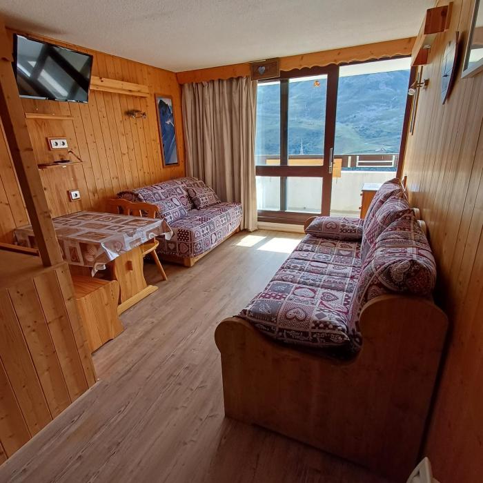 Les Menuires Résidence Brelin Skis aux pieds