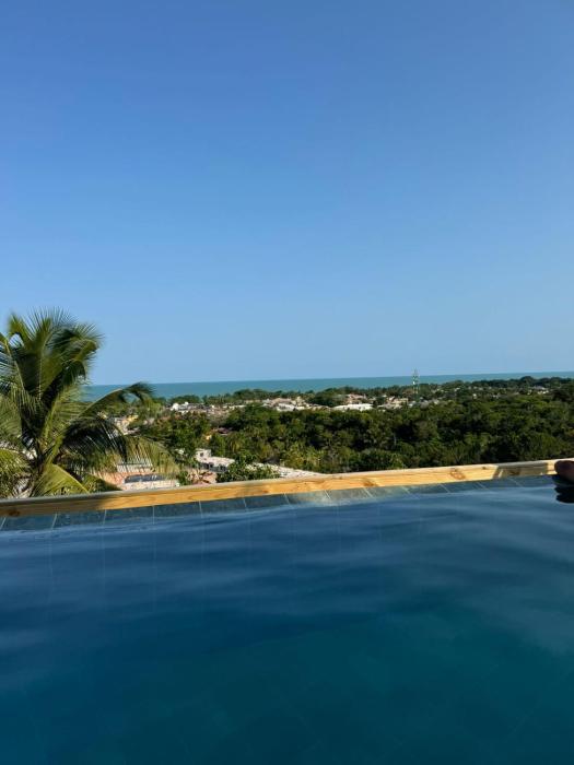 Duplex 3 suítes Ar wifi e vista total da orla