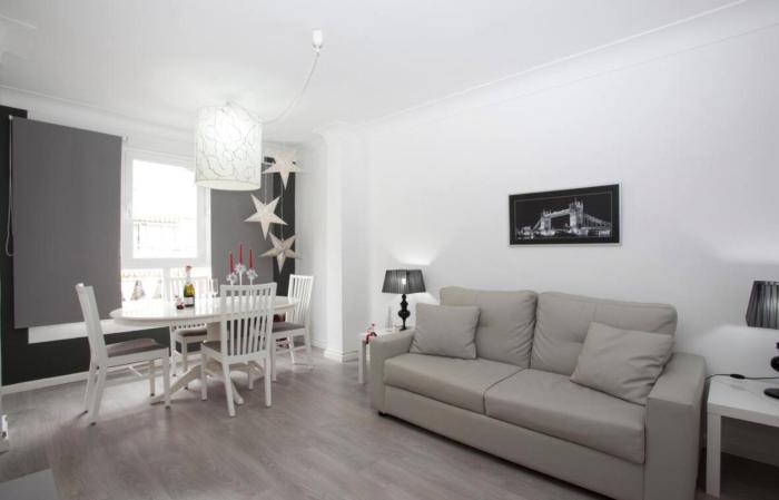 Apartamento por Meses Zona Santa Catalina