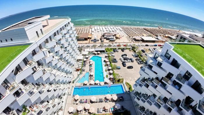 Blue Seven Apartment in Infinity Beach Resort