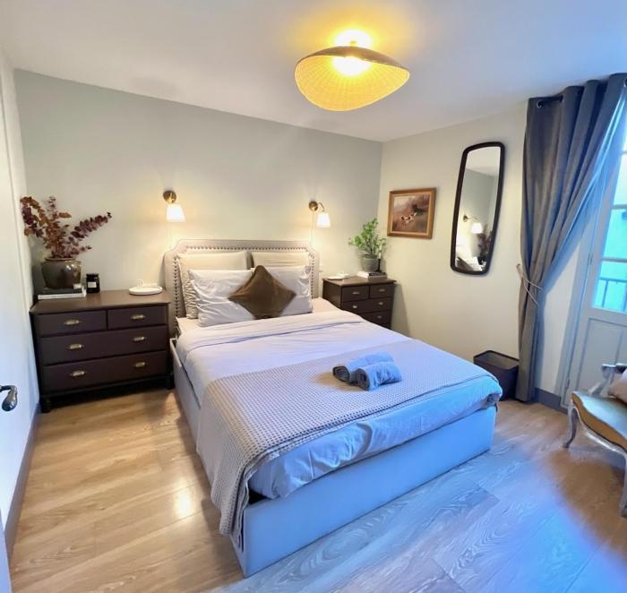 Pézenas Centre Historique - plages à 20 mn