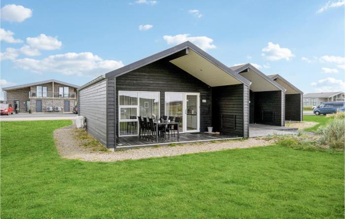 Two-Bedroom Holiday Home Ringkøbing 04
