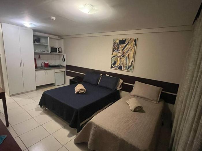 3 - Flat a 70 metros do Salvador Shopping