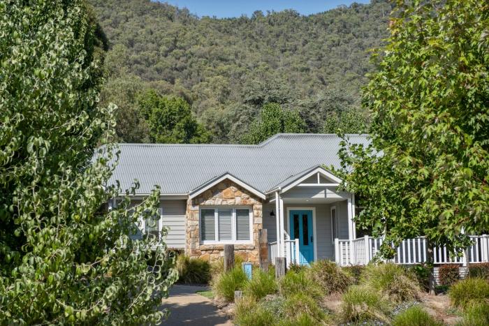 Winter Home - Our Place at Bright